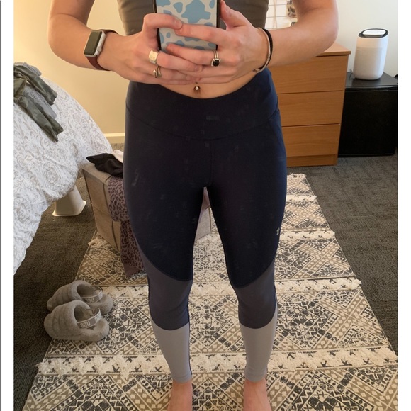 Under Armour Leggings - Picture 1 of 5